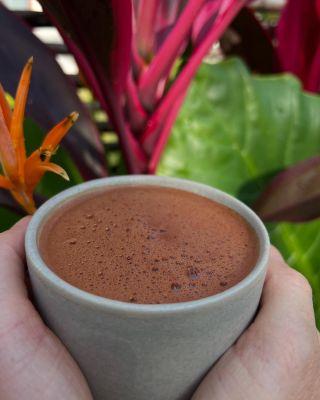 ༄ RANNÍ KAKAOVÝ RITUÁL ༄ ✨ 15 lahodných minut pro naladění na celý den ✨ 1. Připrav si šálek kakaa 🥄 20 g kakaa na 200 ml...